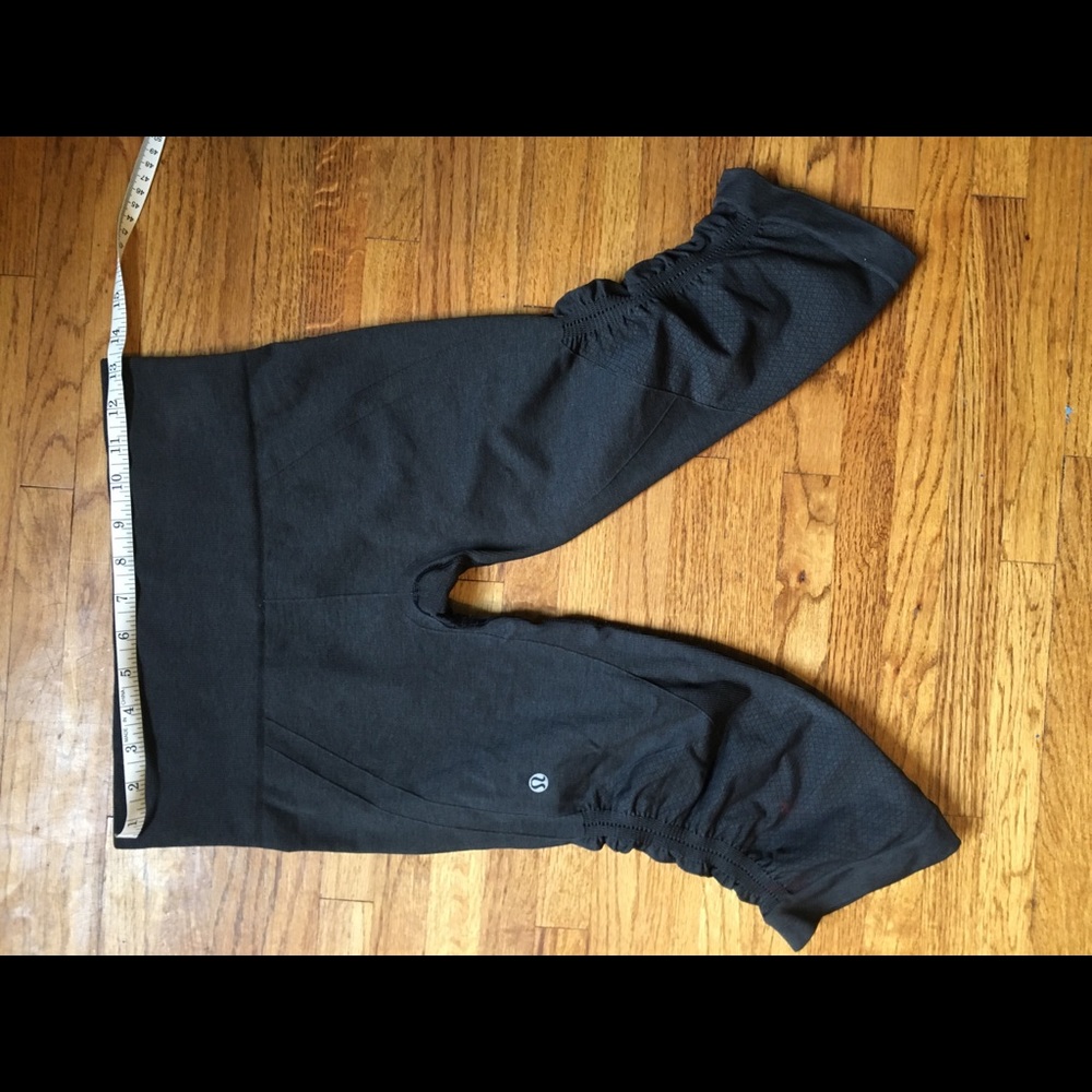 Lululemon Crops grey